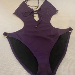 Victoria’s Secret bathing suit Swimsuit size XL NWOT Purple